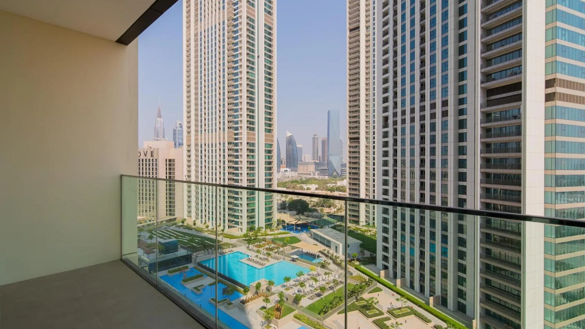 Elite Escape Holiday Home - 1 Bhk Getaway With Dubai Mall Access - 1510 Apartment