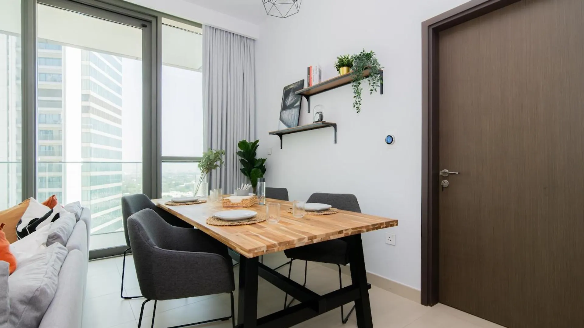 Elite Escape Holiday Home - 1 Bhk Getaway With Dubai Mall Access - 1510